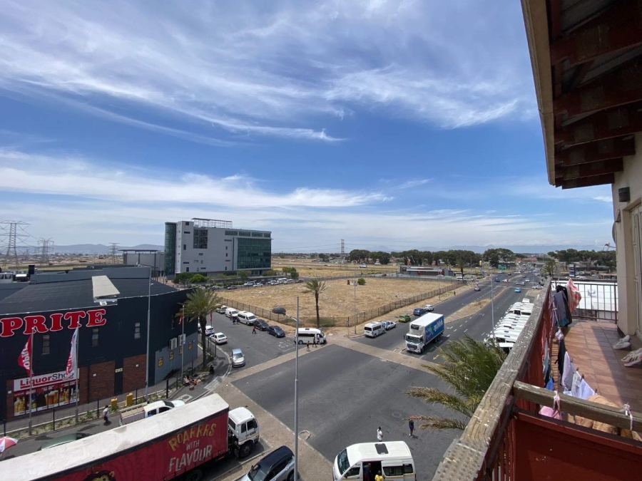 2 Bedroom Property for Sale in Bridgetown Western Cape